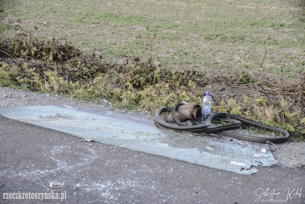 Przewrócona cysterna z paliwem