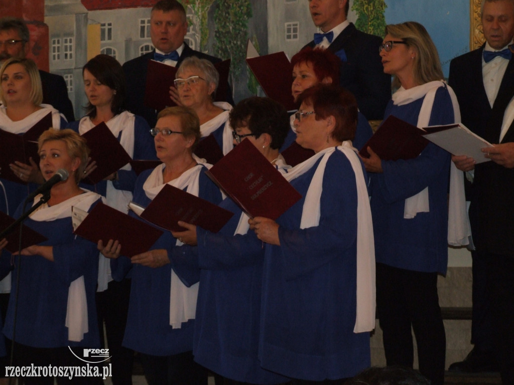 Przegląd chórów i jubileusz