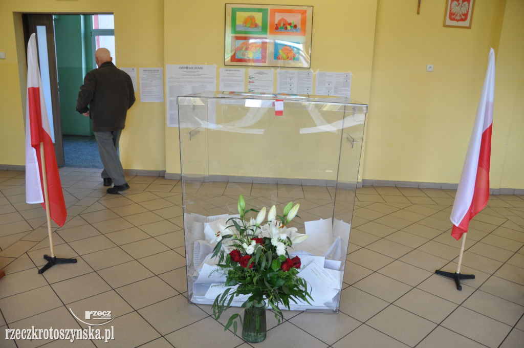 Wybory do Sejmu i Senatu. Mieszkańcy Krotoszyna głosują