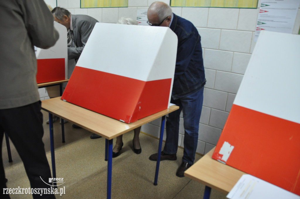 Wybory do Sejmu i Senatu. Mieszkańcy Krotoszyna głosują