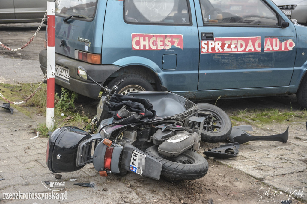 Citroen uderzył w motorowerzystę