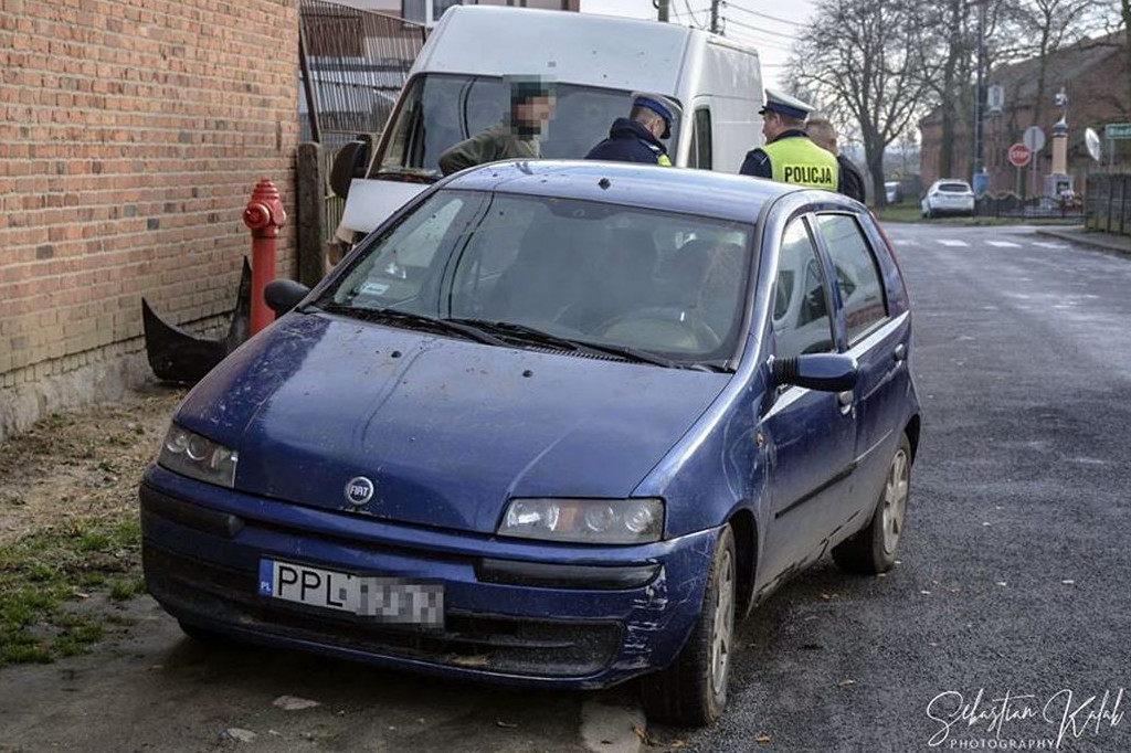 ŚWINKÓW. Bus wymusił pierwszeństwo