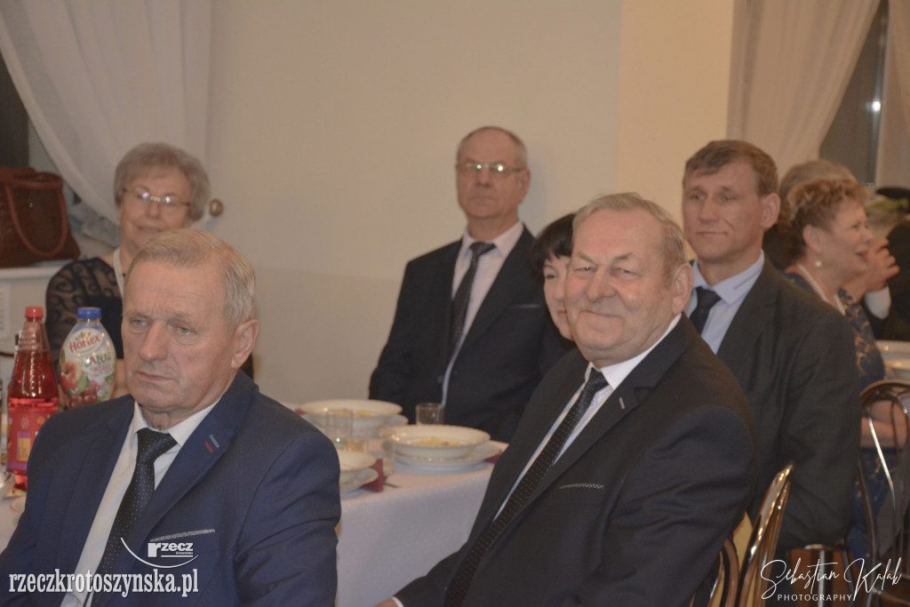 BOŻACIN. 10-lecie koła emerytów świętowali w Andrzejki