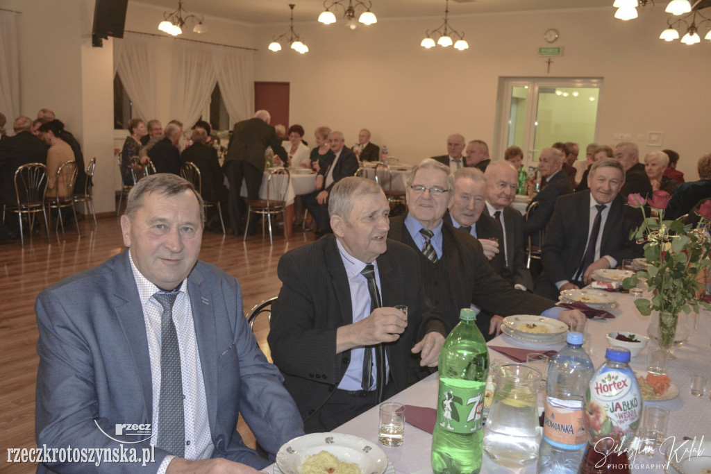 BOŻACIN. 10-lecie koła emerytów świętowali w Andrzejki