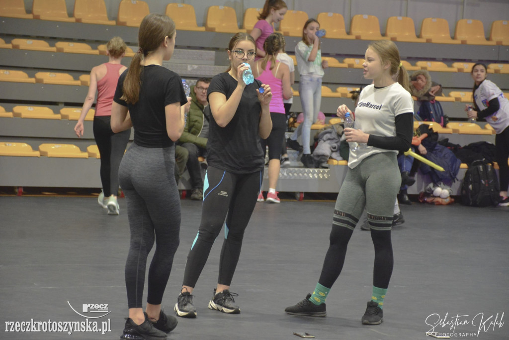 Trening rodzinny dla małego Marcela