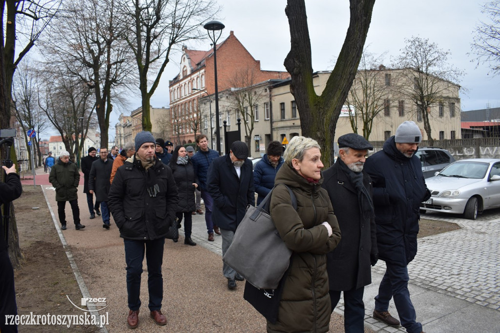 Przekazanie Alei Powstańców Wlkp.