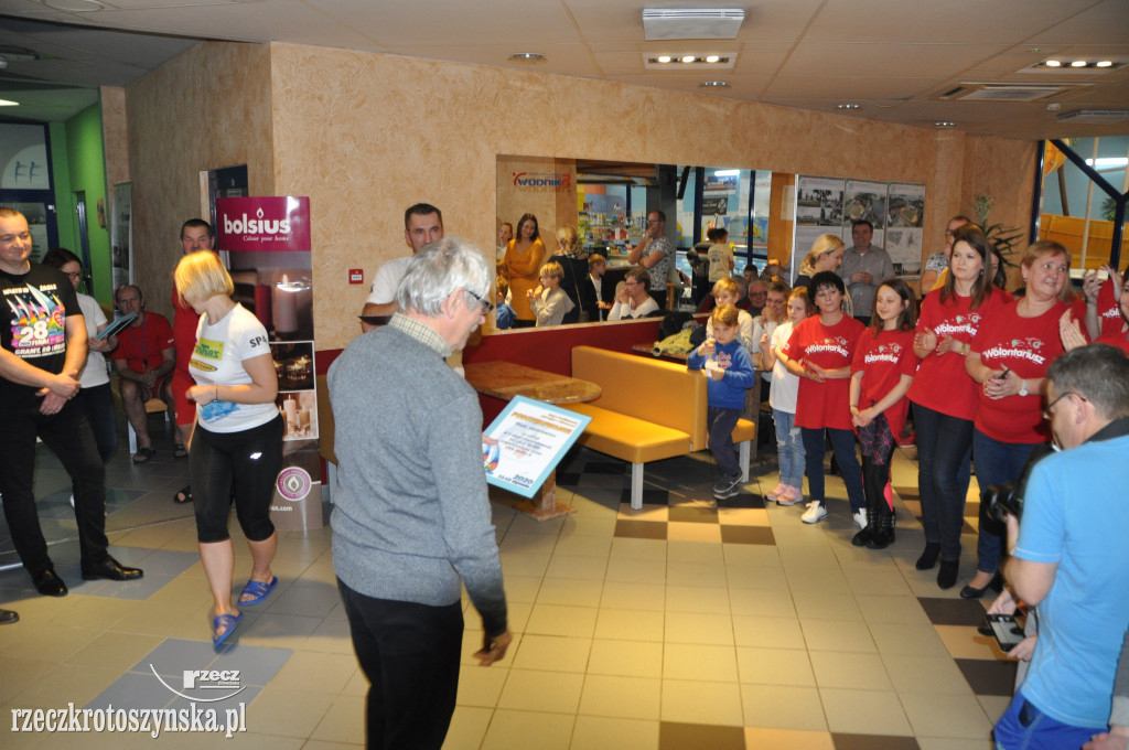 24-godzinny maraton pływacki łączący pokolenia