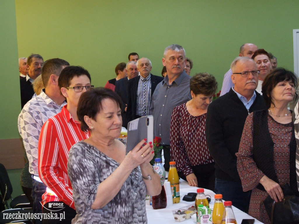 Smerfusie wystąpiły dla babć i dziadków