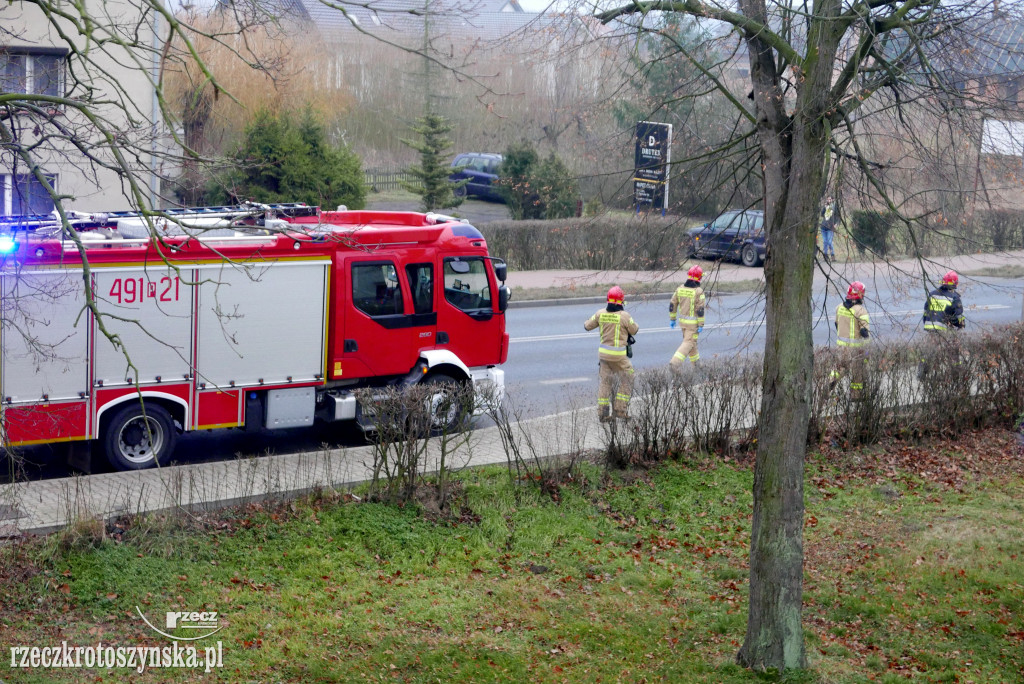 Zderzenie trzech samochodów na ul. Zdunowskiej