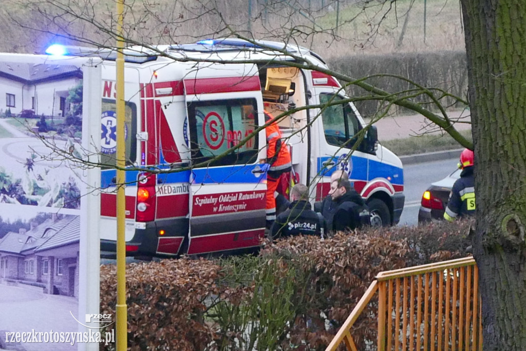Zderzenie trzech samochodów na ul. Zdunowskiej