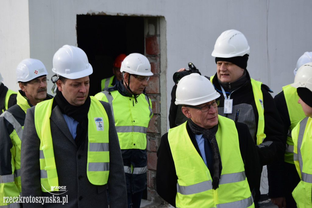 Nowe skrzydło szpitala od wewnątrz