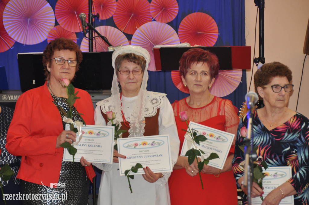 NOWA WIEŚ. Jubileusz 70-lecia Koła Gospodyń Wiejskich
