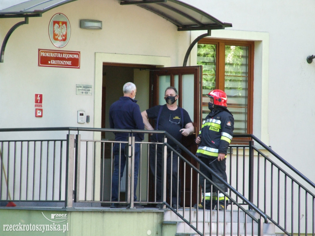 Zadymienie w budynku prokuratury