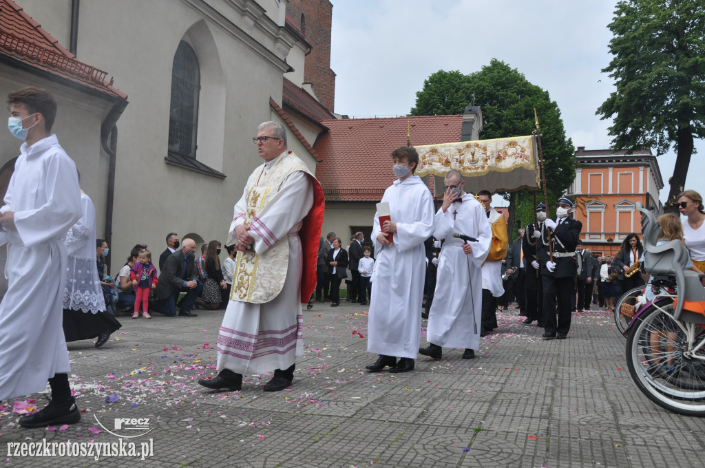 Procesja Bożego Ciała w krotoszyńskiej Bazylice Mniejszej