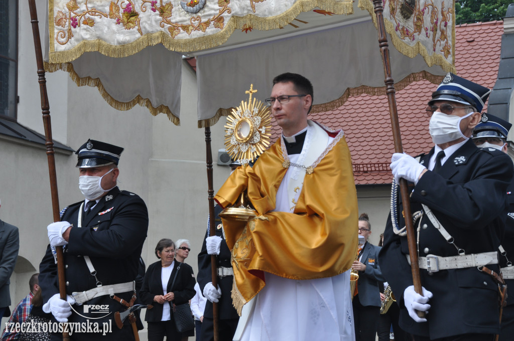 Procesja Bożego Ciała w krotoszyńskiej Bazylice Mniejszej