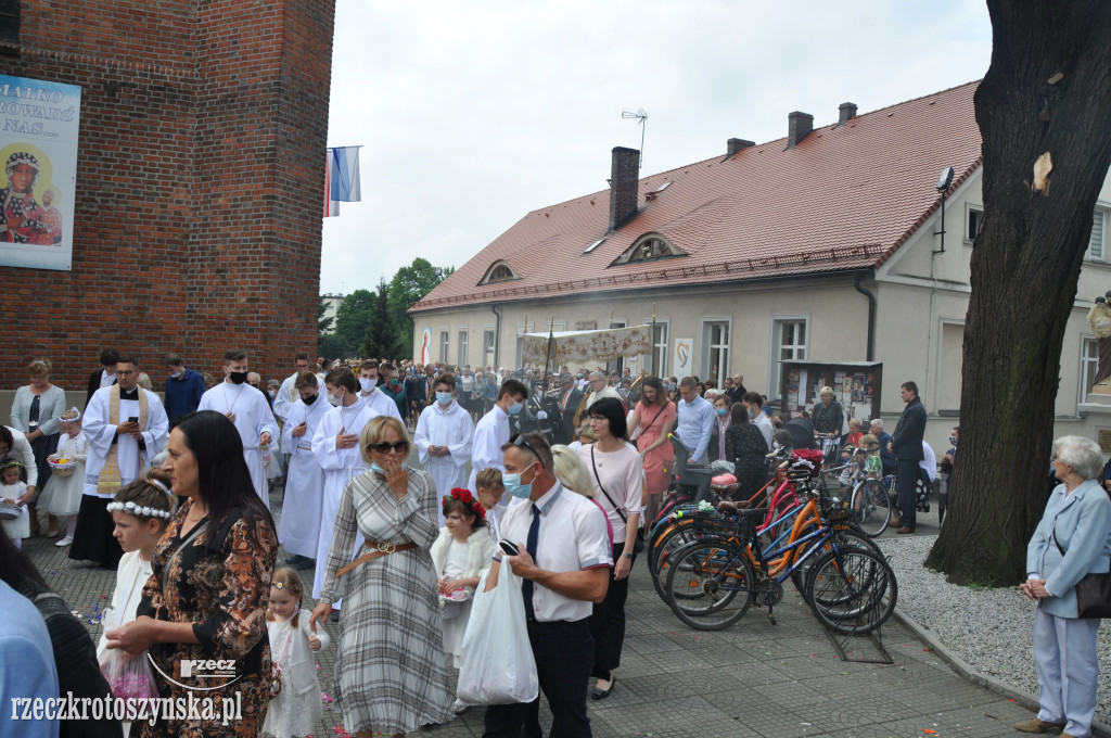 Procesja Bożego Ciała w krotoszyńskiej Bazylice Mniejszej