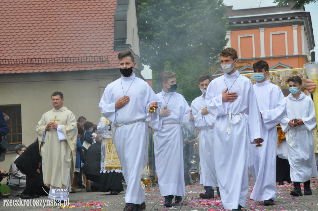 Procesja Bożego Ciała w krotoszyńskiej Bazylice Mniejszej