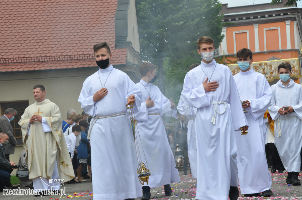Procesja Bożego Ciała w krotoszyńskiej Bazylice Mniejszej