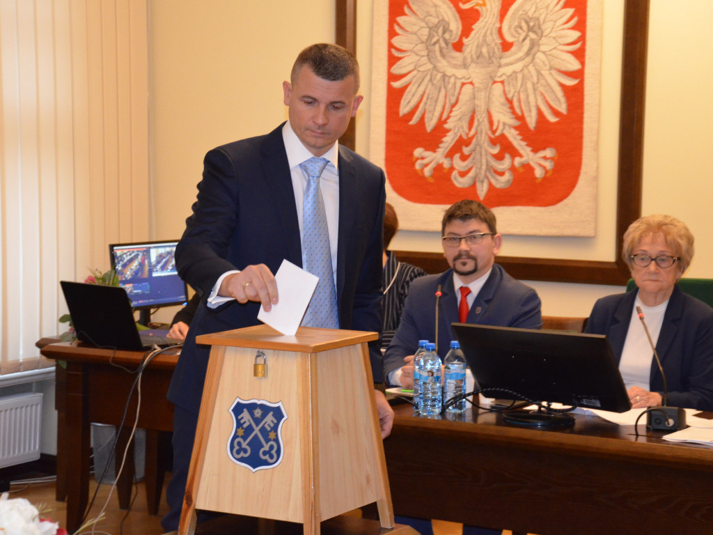 Anna Sikora przewodnicząca krotoszyńskiej rady. Kierzek przepadł