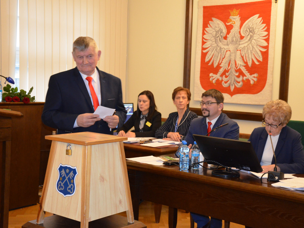 Anna Sikora przewodnicząca krotoszyńskiej rady. Kierzek przepadł