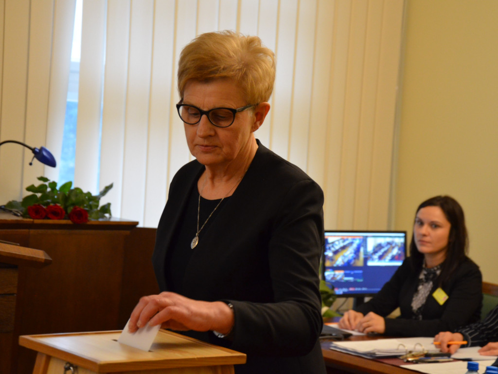 Anna Sikora przewodnicząca krotoszyńskiej rady. Kierzek przepadł
