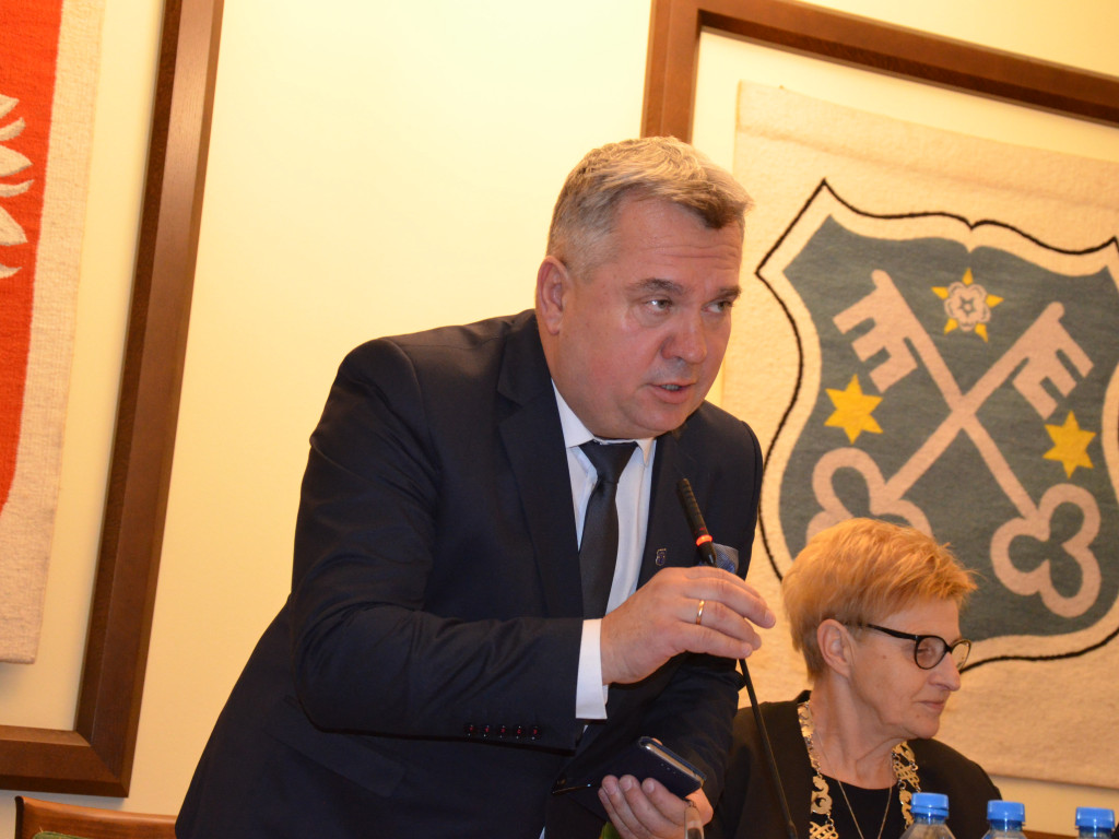 Anna Sikora przewodnicząca krotoszyńskiej rady. Kierzek przepadł