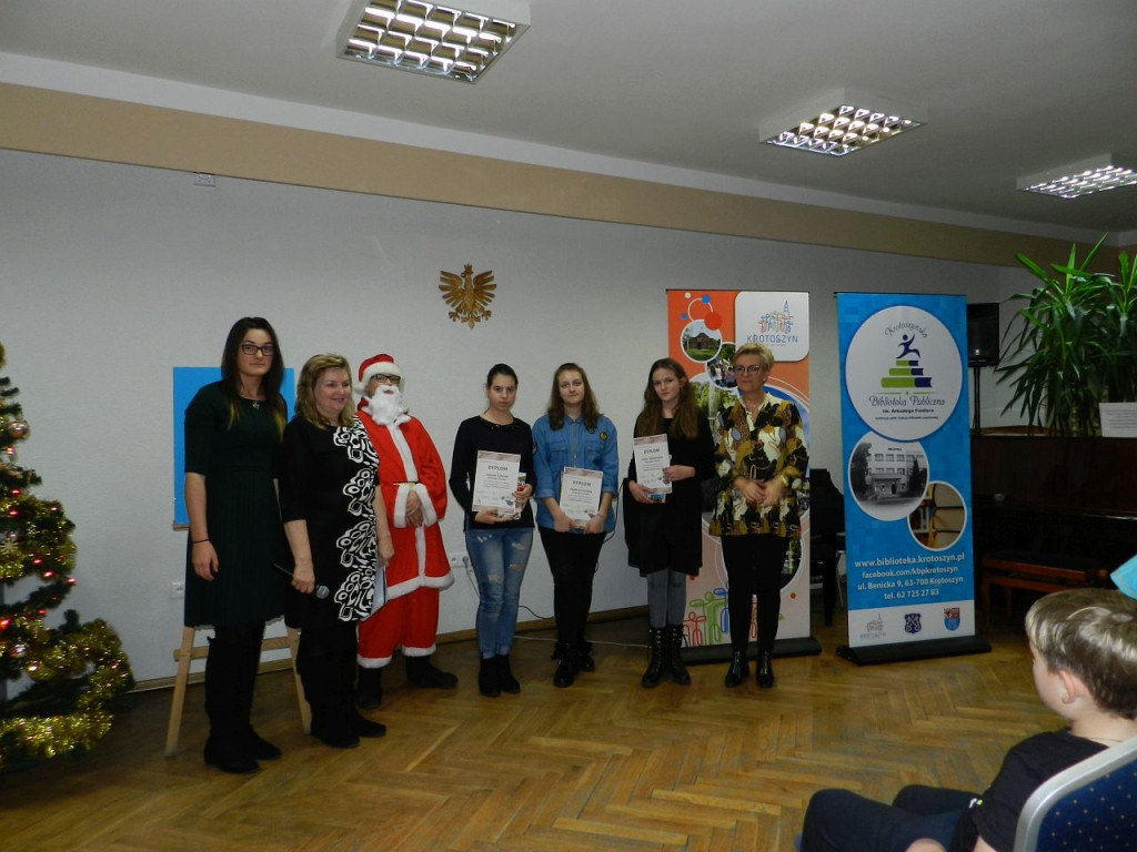 Świąteczne drzewko, Izydorki i Akord