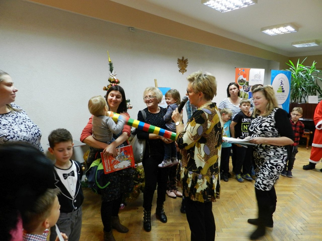 Świąteczne drzewko, Izydorki i Akord