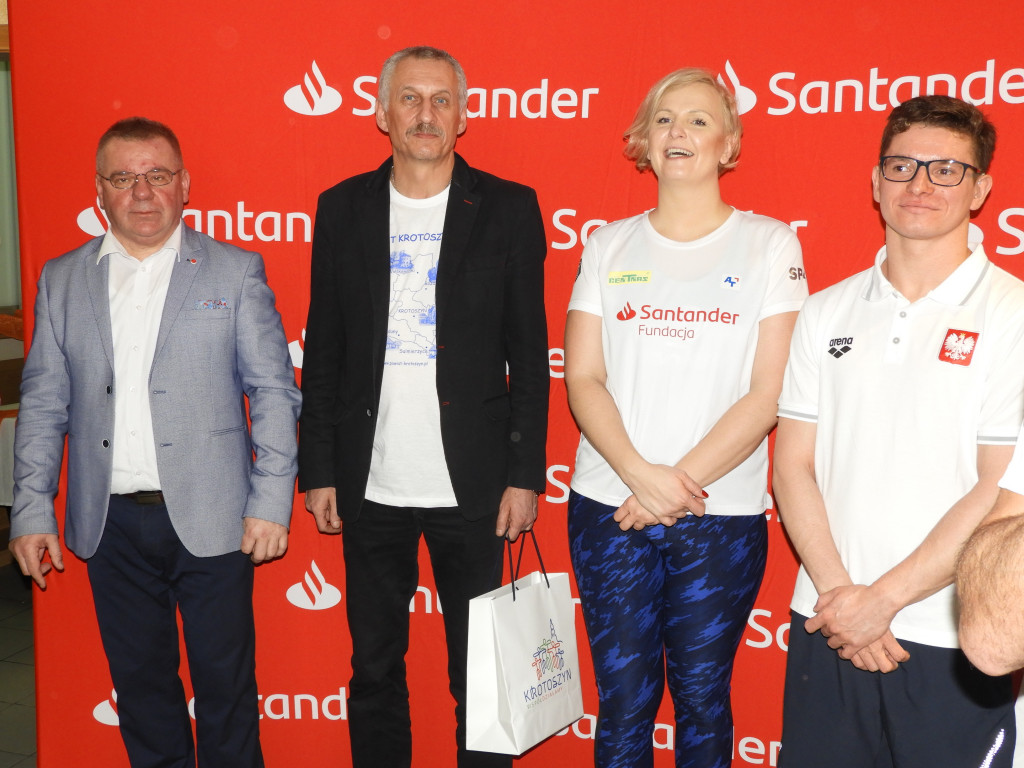 Maraton pływacki na Wodniku z Otylią i Olivierem