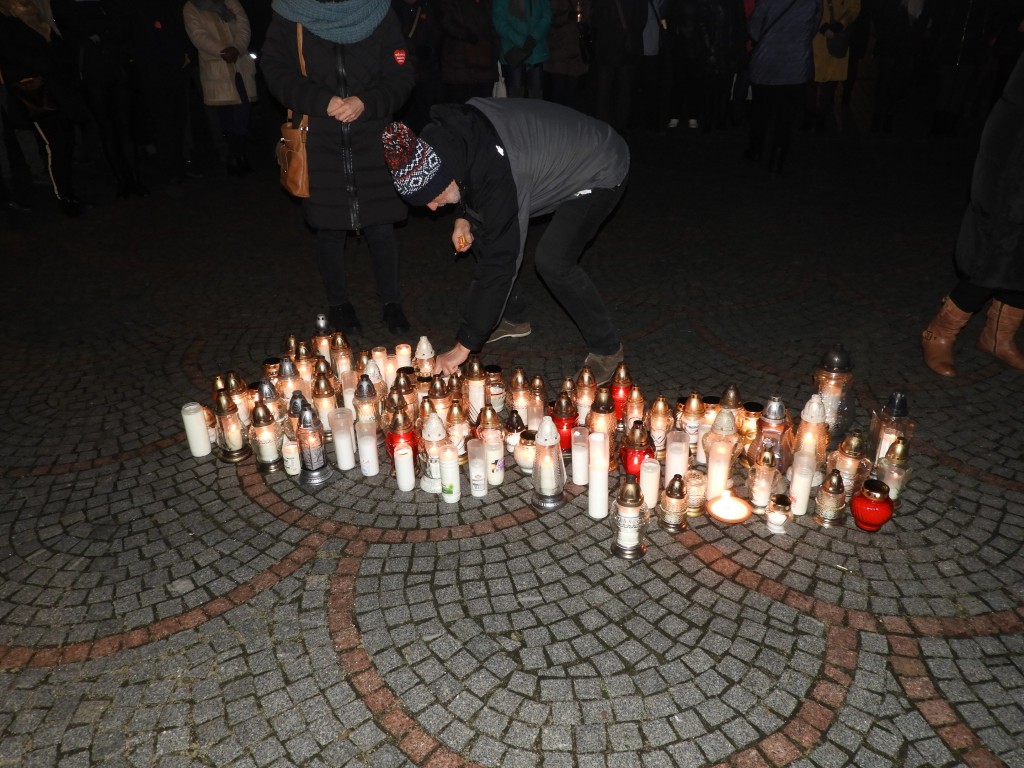 Krotoszyn solidarny z Gdańskiem i Polską