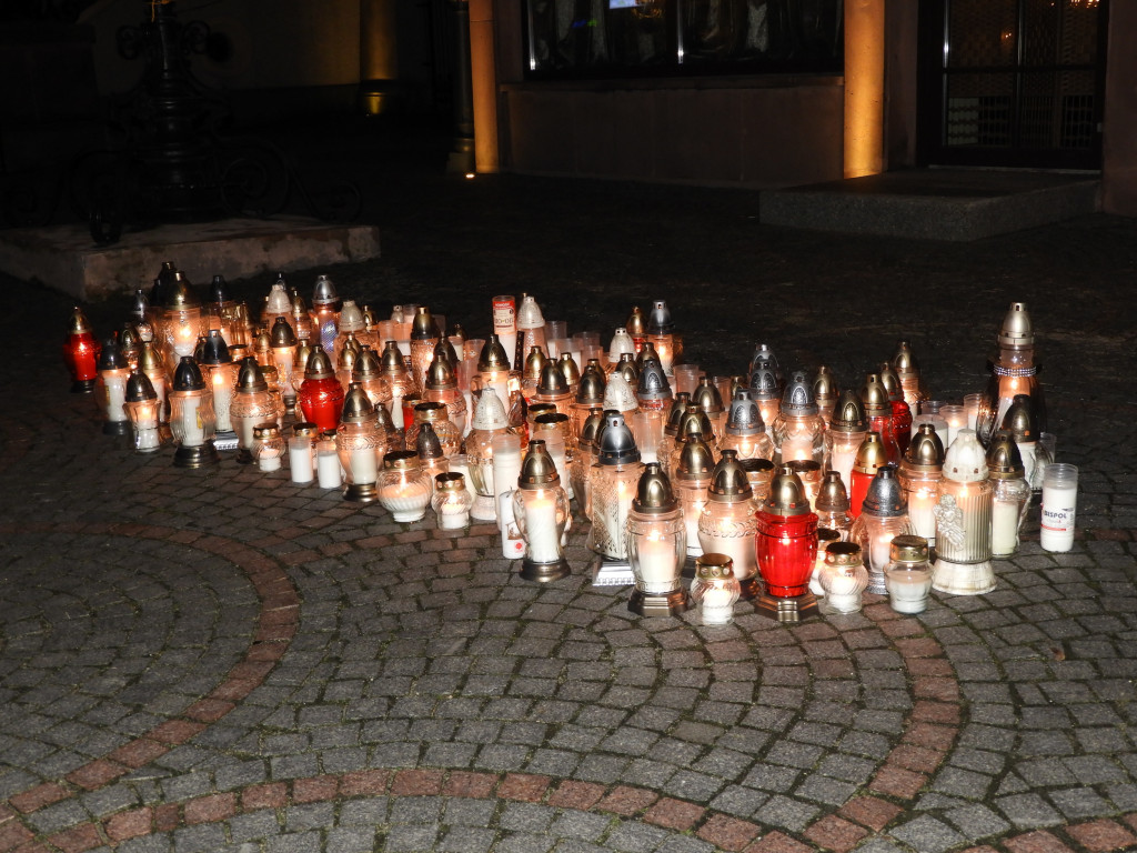 Krotoszyn solidarny z Gdańskiem i Polską