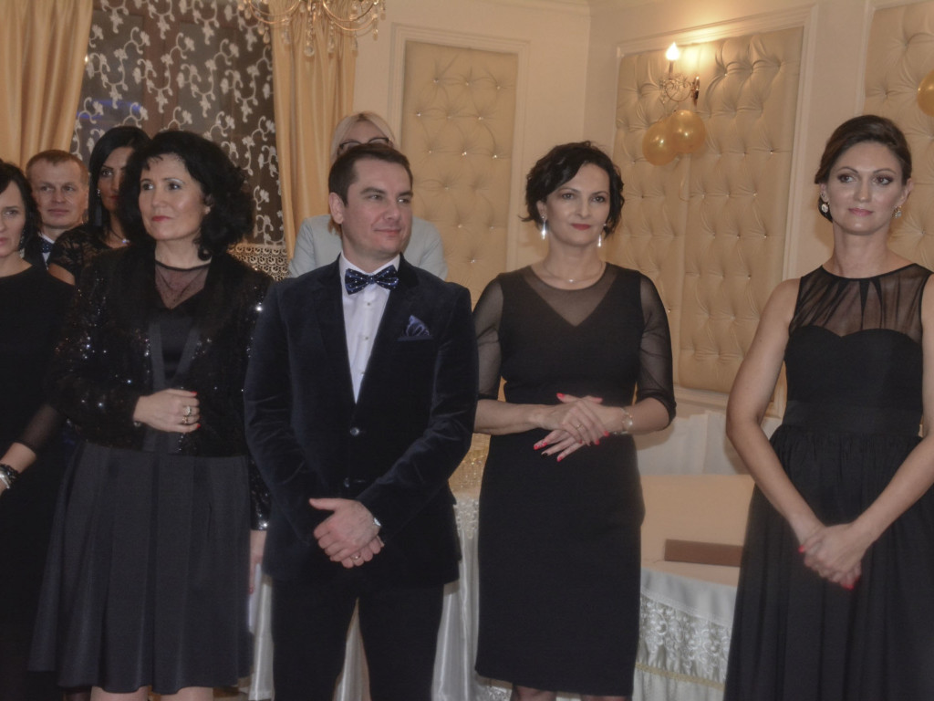 URODA I CZAR. Studniówkowy bal trójki