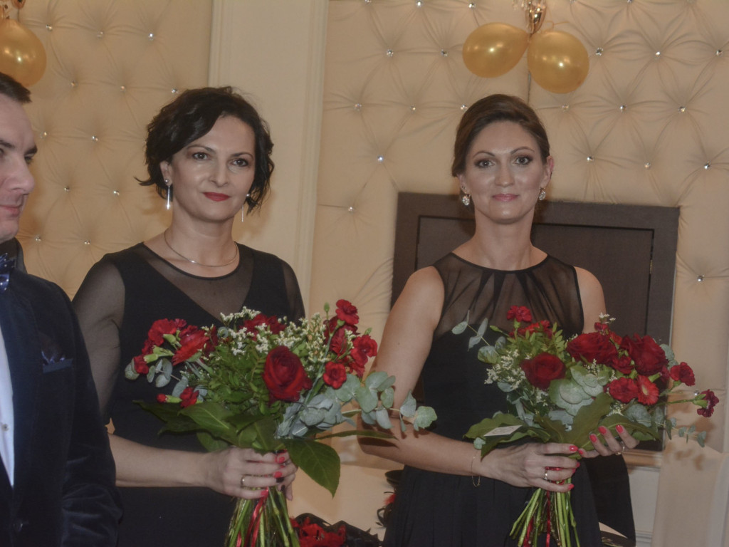 URODA I CZAR. Studniówkowy bal trójki