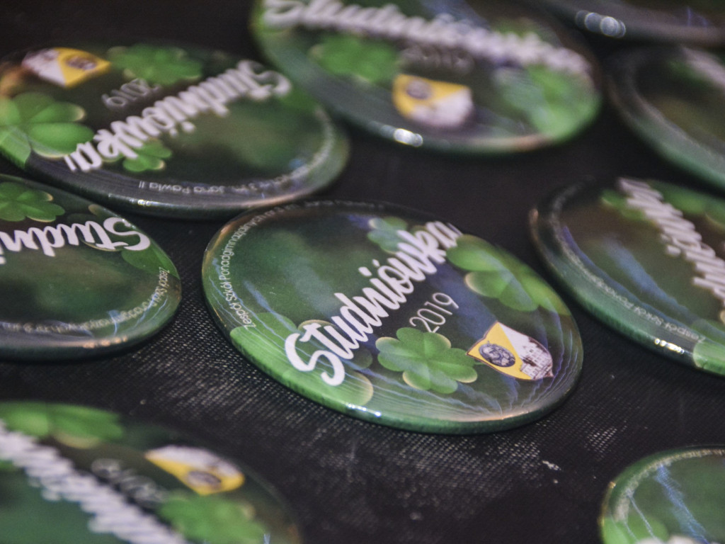 URODA I CZAR. Studniówkowy bal trójki