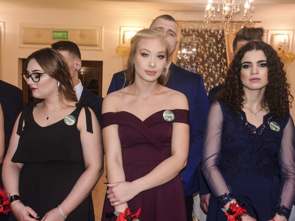 URODA I CZAR. Studniówkowy bal trójki