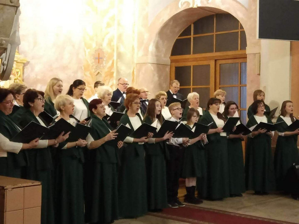 Podniosły koncert chóru Cantate Domino