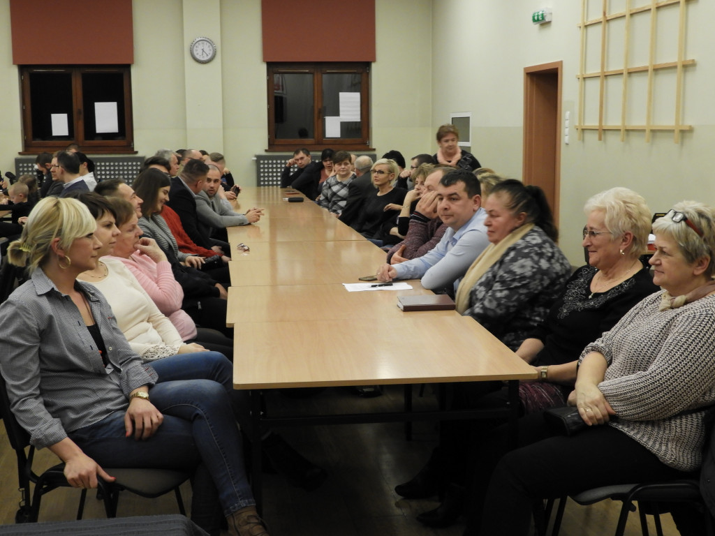 Mały ?przewrót? w Kobylinie. Marlena Rudowicz (PiS) nową szefową osiedla (ZDJĘCIA)