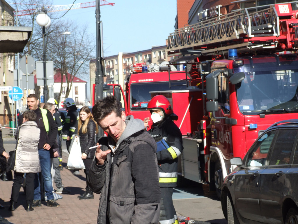 Pożar kamienicy. Sprawcą 13-latek, który podpalił kruchtę kościoła. Czy nie ma na to rady? (ZDJĘCIA)