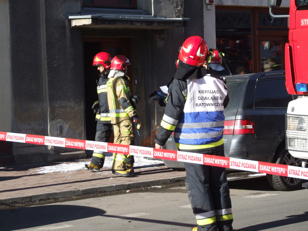 Pożar kamienicy. Sprawcą 13-latek, który podpalił kruchtę kościoła. Czy nie ma na to rady? (ZDJĘCIA)