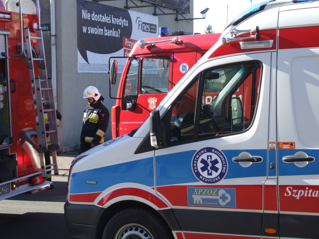 Pożar kamienicy. Sprawcą 13-latek, który podpalił kruchtę kościoła. Czy nie ma na to rady? (ZDJĘCIA)