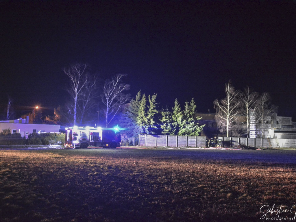 Nocny pożar w stolarni pod Krotoszynem