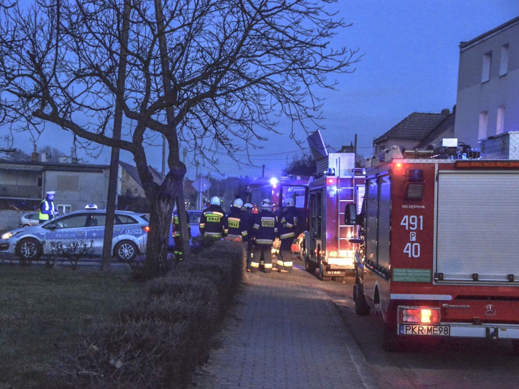 Groźny wypadek. Zderzyły się 2 auta. 3 osoby poszkodowane
