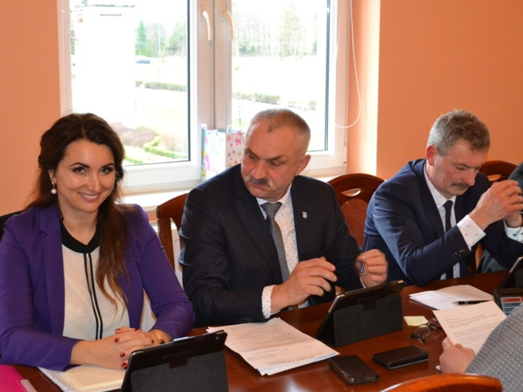 Nowy wóz dla OSP Sulmierzyce? Pomoc oferuje senator Mikołajaczyk