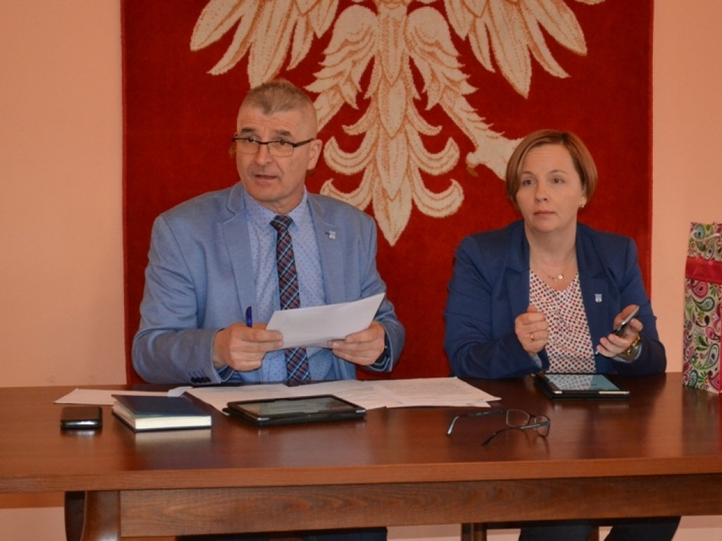 Nowy wóz dla OSP Sulmierzyce? Pomoc oferuje senator Mikołajaczyk