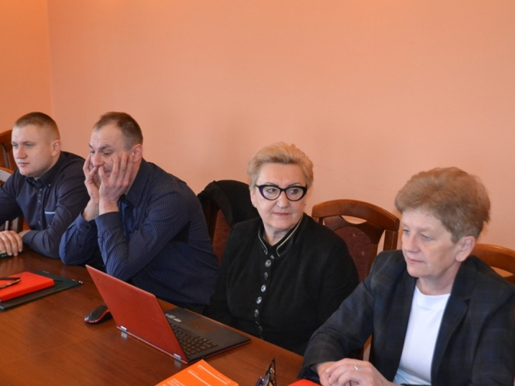 Nowy wóz dla OSP Sulmierzyce? Pomoc oferuje senator Mikołajaczyk