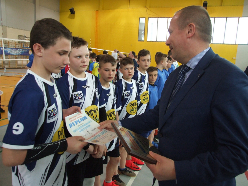 SP8 wicemistrzem Wielkopolski w minisiatkówce! Siódemka trzecia
