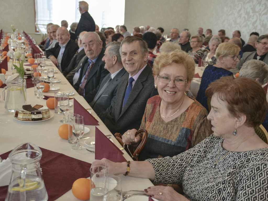 Spotkanie z okazji dnia inwalidy. Zawiązały się nowe znajomości (ZDJĘCIA)