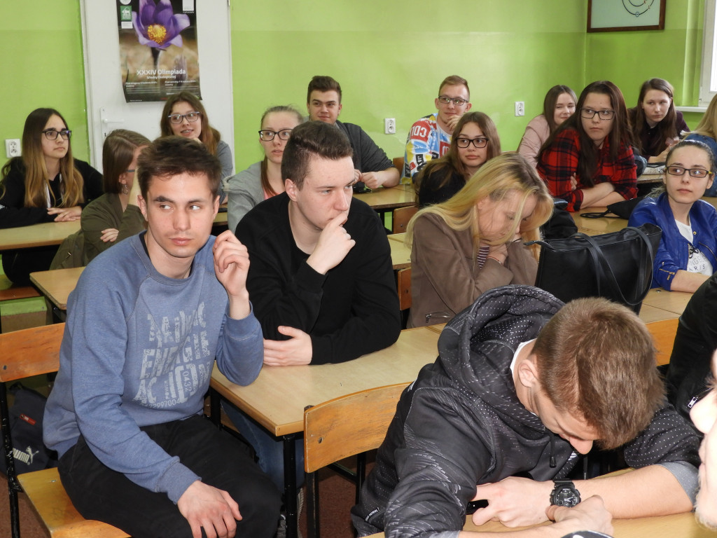 Pierwszy dzień strajku nauczycieli. W gminie niemal wszystkie szkoły stoją