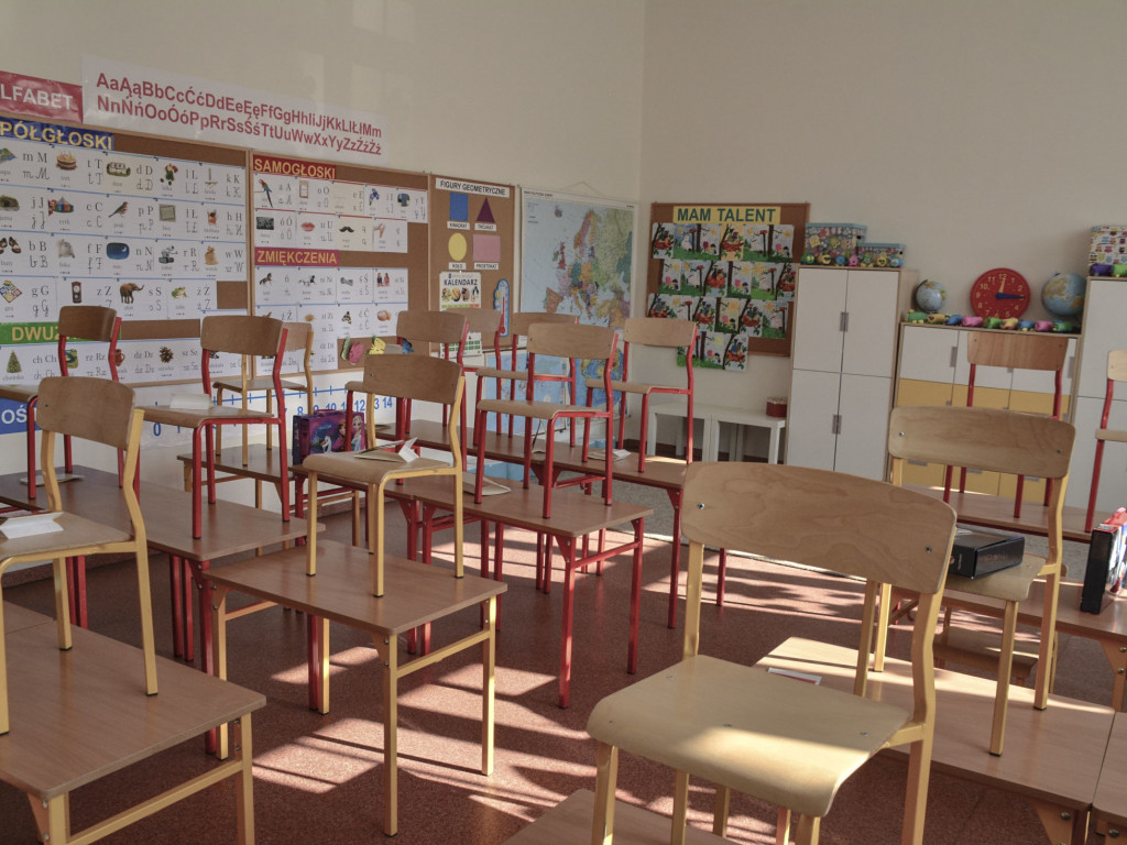 Pierwszy dzień strajku nauczycieli. W gminie niemal wszystkie szkoły stoją