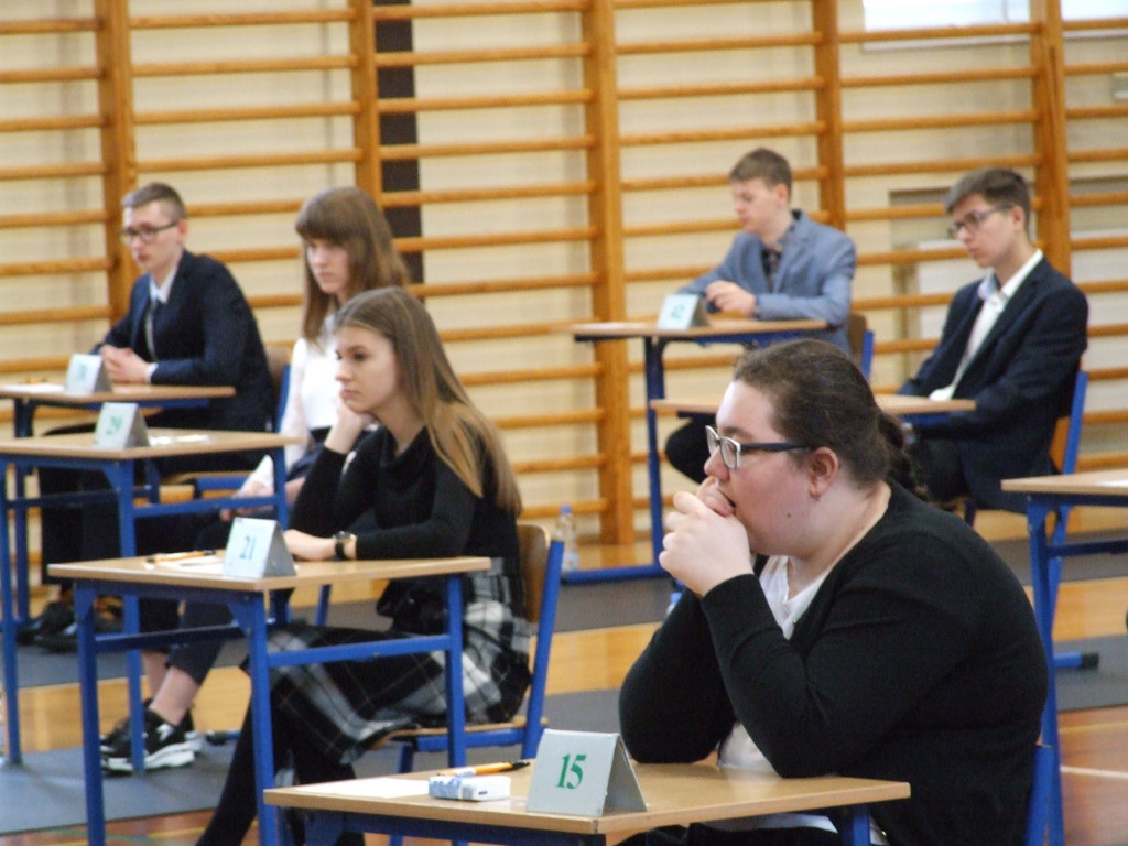 Rozpoczęły się egzaminy gimnazjalne (ZDJĘCIA)